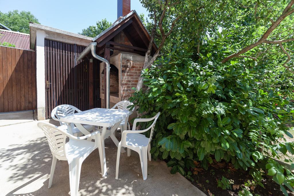Apartment Luketic Slunj Εξωτερικό φωτογραφία