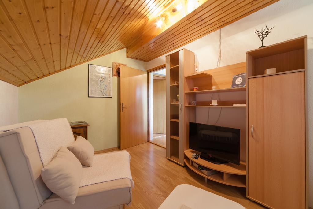 Apartment Luketic Slunj Εξωτερικό φωτογραφία