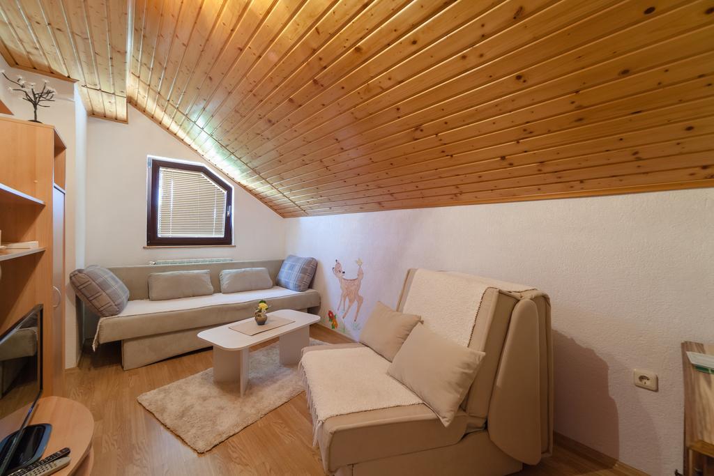 Apartment Luketic Slunj Εξωτερικό φωτογραφία